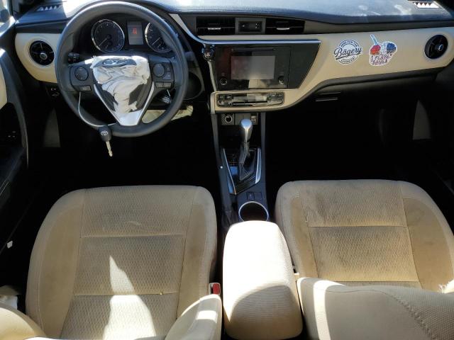 2T1BURHE5JC049171 - 2018 TOYOTA COROLLA L BLUE photo 8