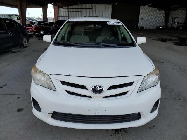 JTDBU4EE1B9161092 - 2011 TOYOTA COROLLA BASE 白色 照片 5