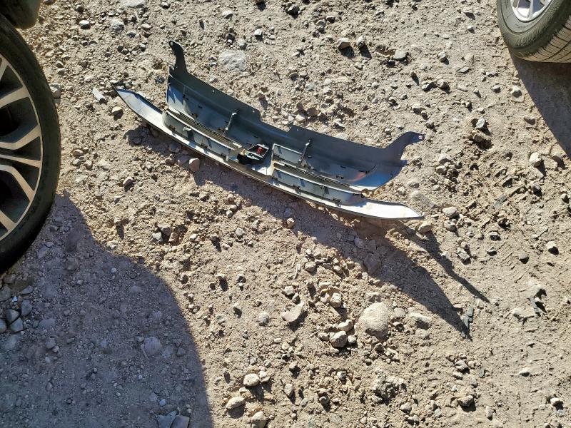 JA4AD3A35JZ000232 - 2018 MITSUBISHI OUTLANDER SE GRAY photo 12