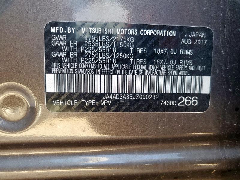 JA4AD3A35JZ000232 - 2018 MITSUBISHI OUTLANDER SE GRAY photo 13