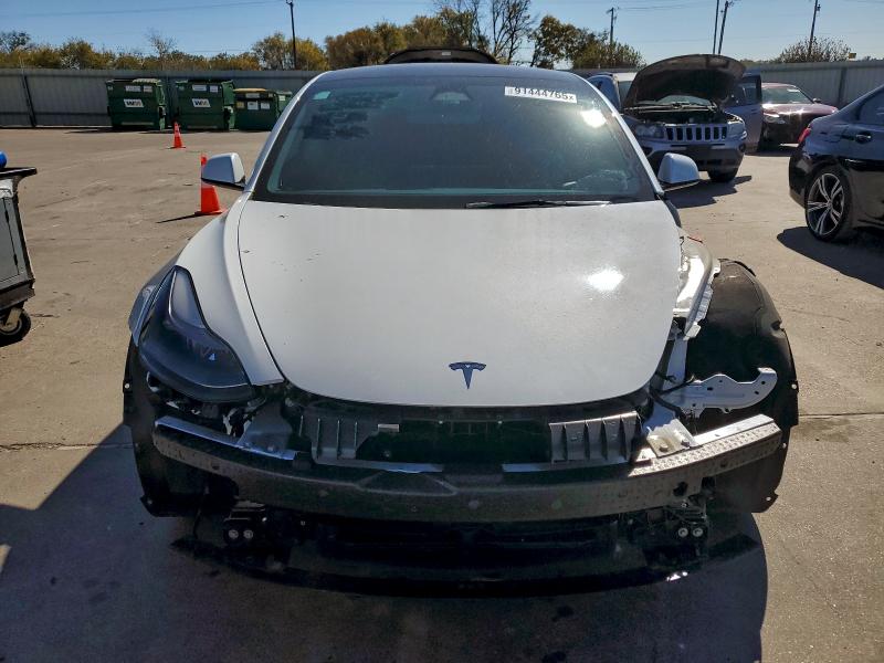 5YJ3E1EA0PF698305 - 2023 TESLA MODEL 3 თეთრი ფოტო 5