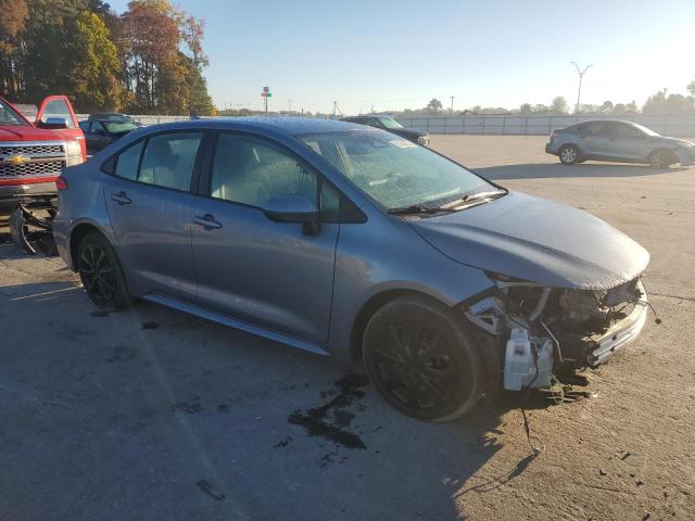 5YFB4MDE3PP032824 - 2023 TOYOTA COROLLA LE SILVER photo 4