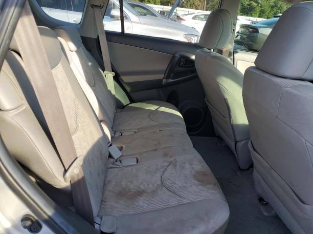 2T3ZF4DV0AW052440 - 2010 TOYOTA RAV4 SILVER photo 11