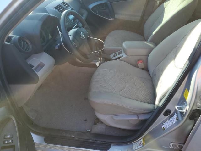2T3ZF4DV0AW052440 - 2010 TOYOTA RAV4 SILVER photo 7