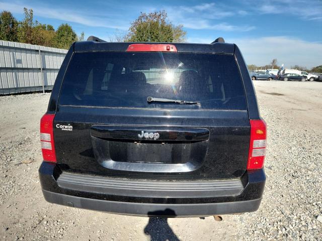 1C4NJPBA4DD272485 - 2013 JEEP PATRIOT SPORT BLACK photo 6