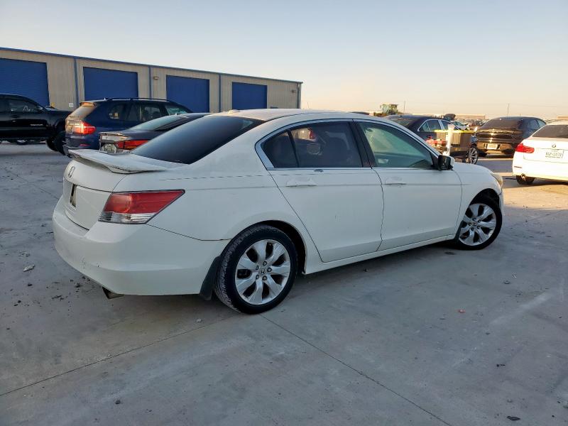 1HGCP2F82AA159293 - 2010 HONDA ACCORD EXL WHITE photo 3