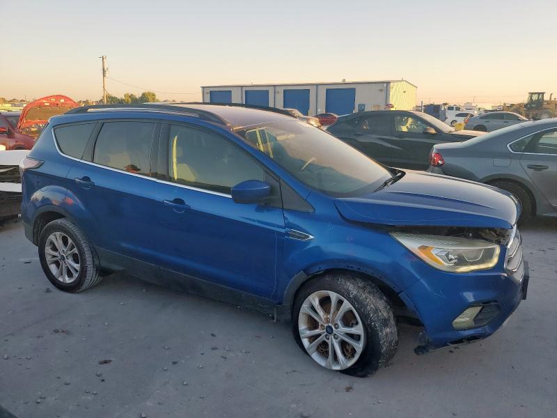 1FMCU0GD7HUA68404 - 2017 FORD ESCAPE SE 蓝色 照片 4