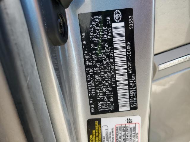 4T1BE30K85U623973 - 2005 TOYOTA CAMRY LE 银色 照片 12