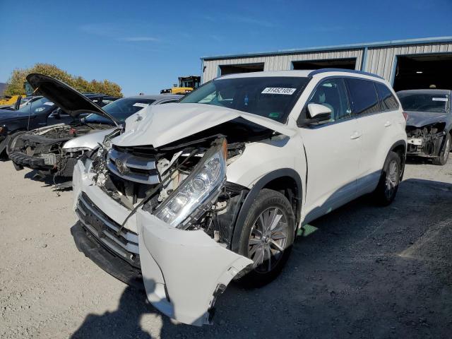 2018 TOYOTA HIGHLANDER SE, 