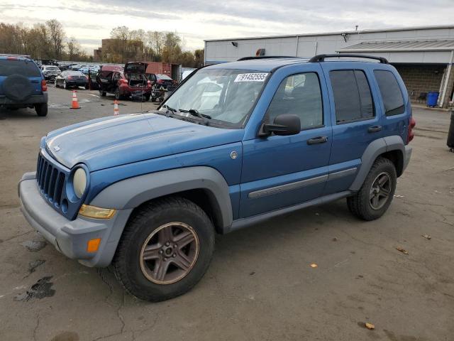 2005 JEEP LIBERTY SPORT, 