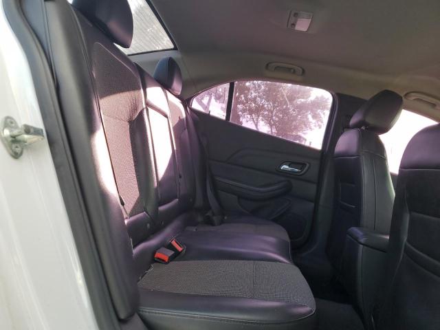 1G11D5SL0FF170807 - 2015 CHEVROLET MALIBU 2LT WHITE photo 10