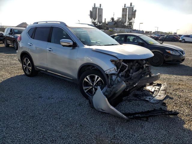 5N1AT2MT0JC738517 - 2018 NISSAN ROGUE S ვერცხლისფერი ფოტო 4