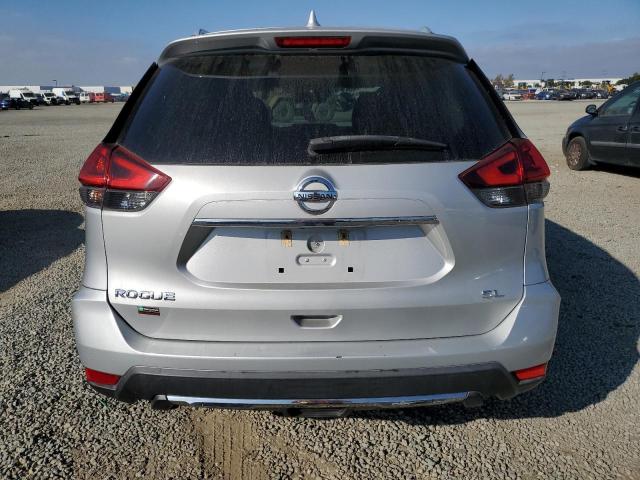 5N1AT2MT0JC738517 - 2018 NISSAN ROGUE S ვერცხლისფერი ფოტო 6