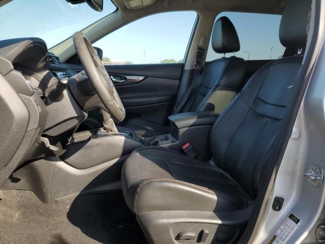 5N1AT2MT0JC738517 - 2018 NISSAN ROGUE S ვერცხლისფერი ფოტო 7