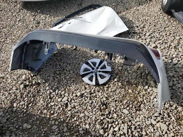 JTDKBRFU1J3061181 - 2018 TOYOTA PRIUS WHITE photo 12