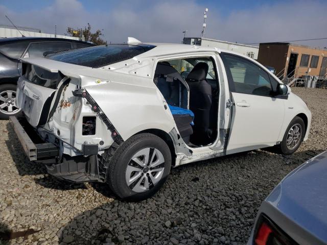 JTDKBRFU1J3061181 - 2018 TOYOTA PRIUS WHITE photo 3