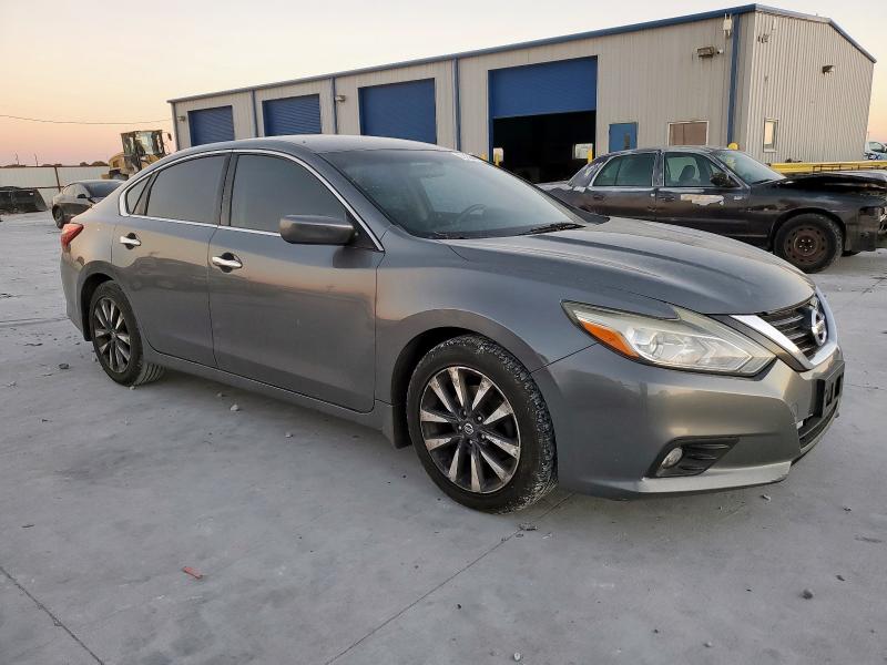 1N4AL3AP5GC257212 - 2016 NISSAN ALTIMA 2.5 GRAY photo 4