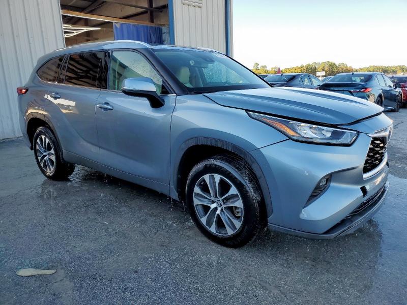 5TDGZRAH4LS017009 - 2020 TOYOTA HIGHLANDER XLE Mavi fotoğraf 4