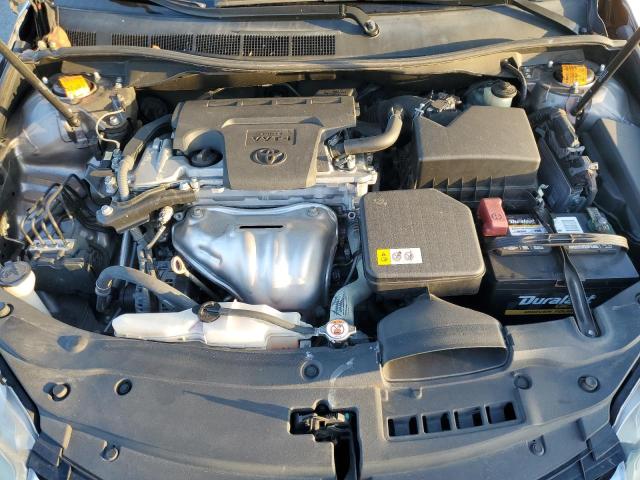 4T1BF1FK3HU669238 - 2017 TOYOTA CAMRY LE GRAY photo 11