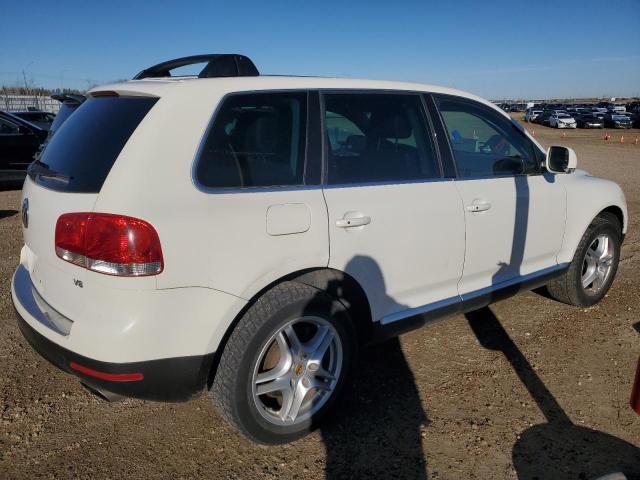 WVGCM67L04D068913 - 2004 VOLKSWAGEN TOUAREG 4.2 白色 照片 3