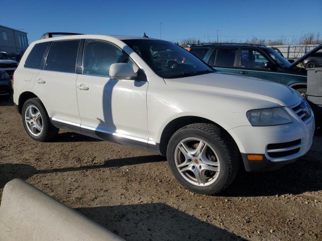 WVGCM67L04D068913 - 2004 VOLKSWAGEN TOUAREG 4.2 白色 照片 4