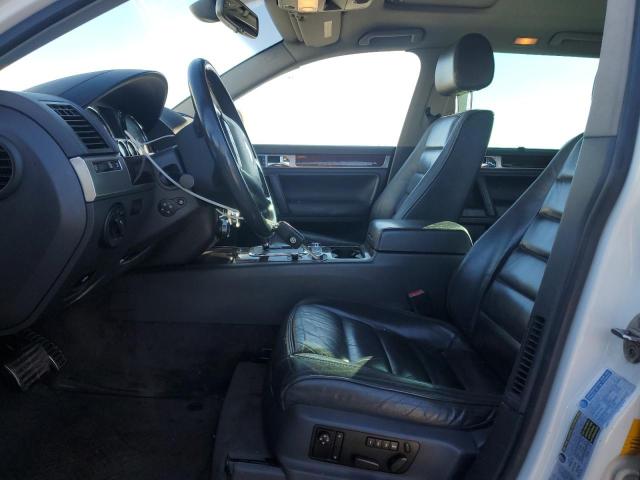 WVGCM67L04D068913 - 2004 VOLKSWAGEN TOUAREG 4.2 白色 照片 7