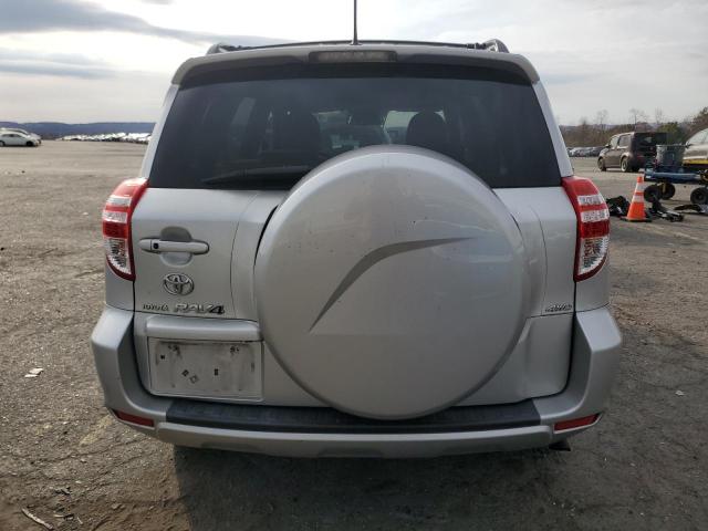 2T3DF4DV1AW057348 - 2010 TOYOTA RAV4 LIMITED 银色 照片 6