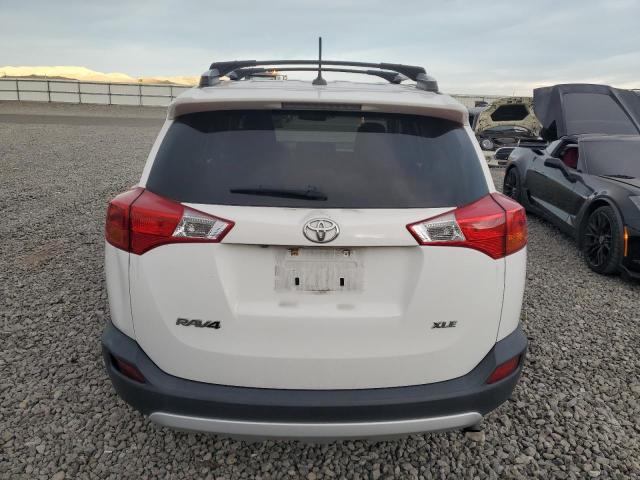 JTMWFREVXFD071094 - 2015 TOYOTA RAV4 XLE 白色 照片 6