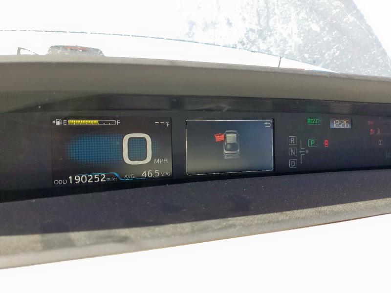 JTDKBRFU5J3591766 - 2018 TOYOTA PRIUS SILVER photo 9