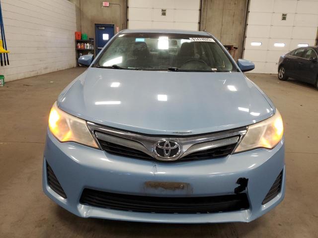 4T4BF1FKXDR293511 - 2013 TOYOTA CAMRY L BLUE photo 5