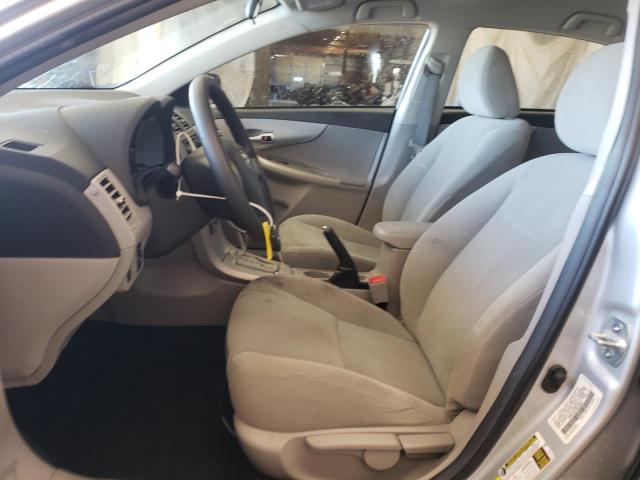 5YFBU4EE2DP222804 - 2013 TOYOTA COROLLA BASE Gümüş fotoğraf 7