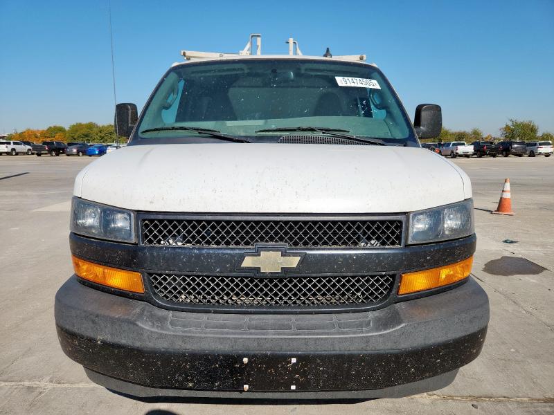 1GCWGAFP4K1242173 - 2019 CHEVROLET EXPRESS G2 WHITE photo 5