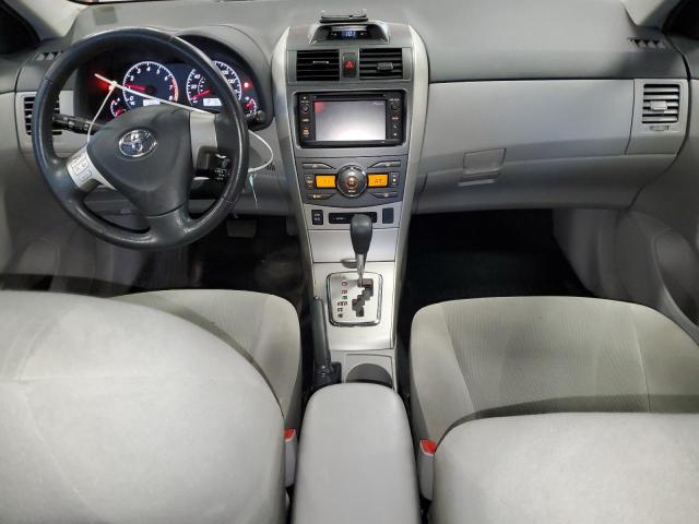 2T1BU4EE0DC980639 - 2013 TOYOTA COROLLA BASE წითელი ფოტო 8