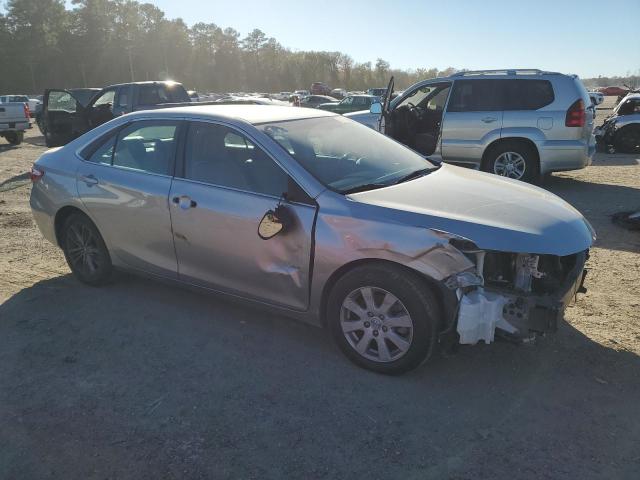 4T1BF1FK5GU571911 - 2016 TOYOTA CAMRY LE SILVER photo 4