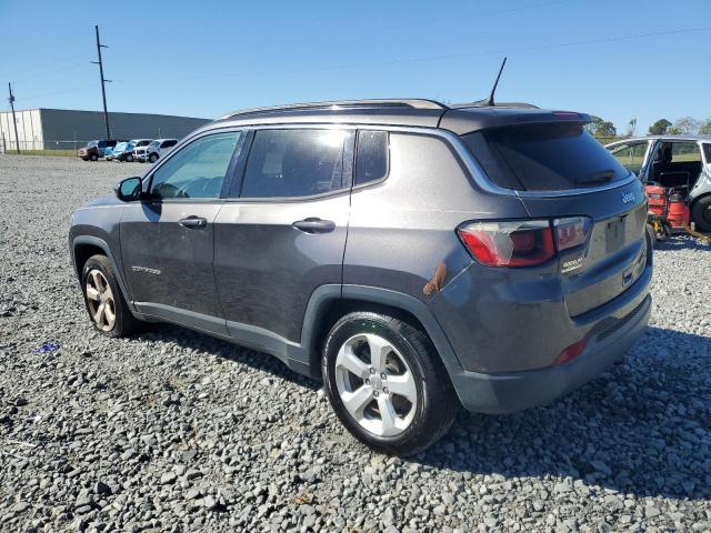 3C4NJCBB8JT194932 - 2018 JEEP COMPASS LATITUDE 灰色 照片 2