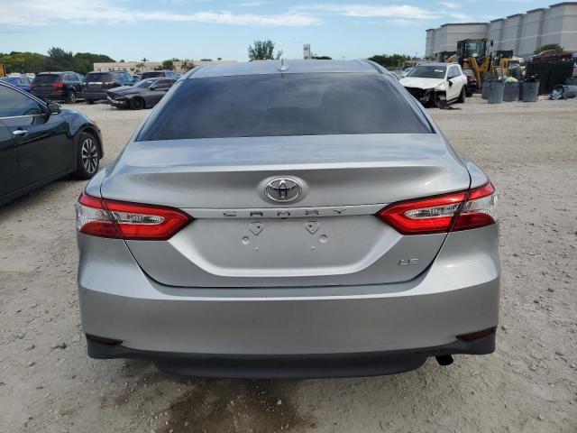 4T1B11HKXKU685679 - 2019 TOYOTA CAMRY L SILVER photo 6