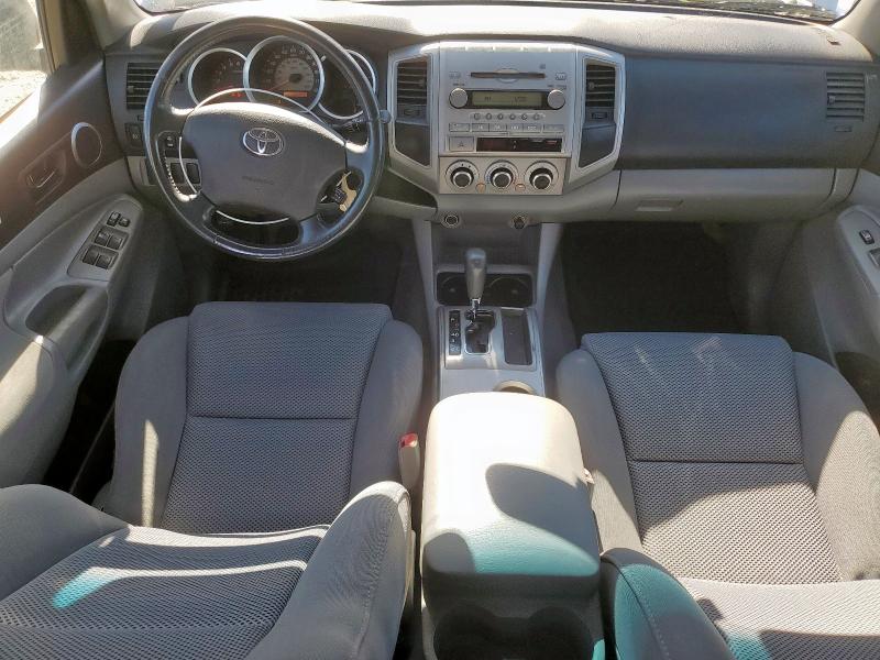 3TMJU62N06M023241 - 2006 TOYOTA TACOMA DOUBLE CAB PRERUNNER SILVER photo 8