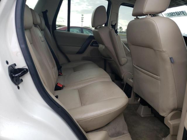 SALFT2BN0AH177438 - 2010 LAND ROVER LR2 HSE TECHNOLOGY WHITE photo 11