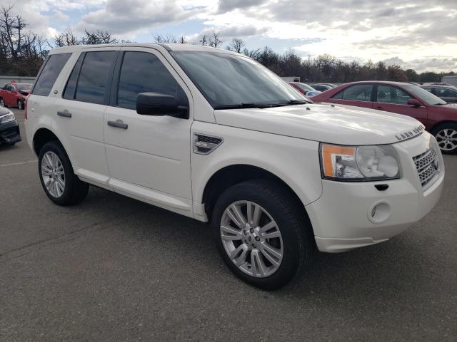 SALFT2BN0AH177438 - 2010 LAND ROVER LR2 HSE TECHNOLOGY WHITE photo 4