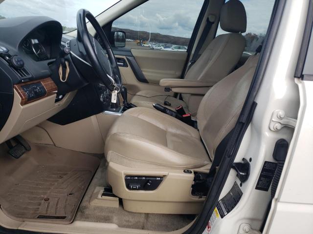 SALFT2BN0AH177438 - 2010 LAND ROVER LR2 HSE TECHNOLOGY WHITE photo 7