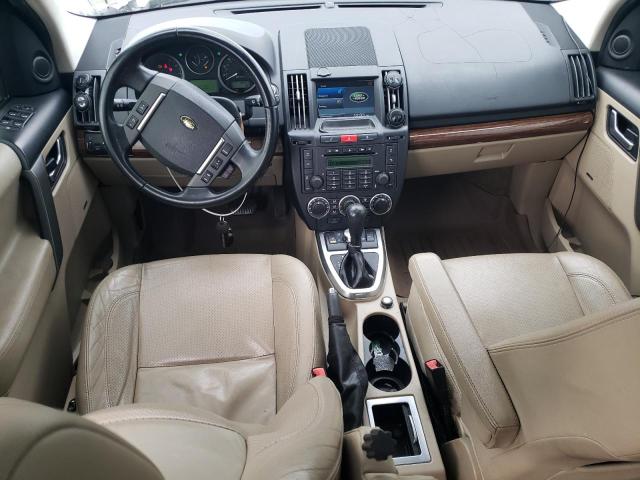 SALFT2BN0AH177438 - 2010 LAND ROVER LR2 HSE TECHNOLOGY WHITE photo 8