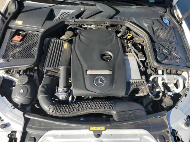 55SWF4KB9FU069003 - 2015 MERCEDES-BENZ C 300 4MATIC WHITE photo 11