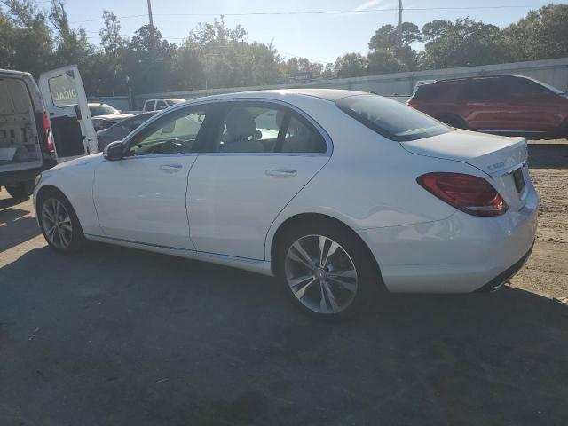 55SWF4KB9FU069003 - 2015 MERCEDES-BENZ C 300 4MATIC WHITE photo 2