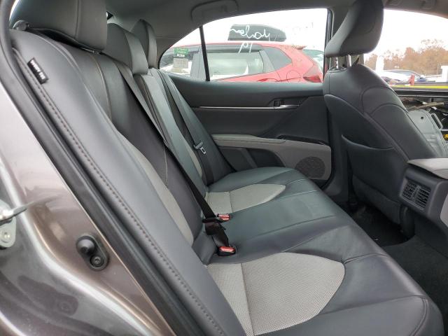 4T1F31AK8LU537490 - 2020 TOYOTA CAMRY XLE GRAY photo 10