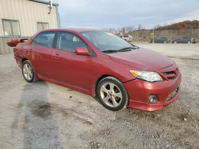 2T1BU4EEXBC604950 - 2011 TOYOTA COROLLA BASE RED photo 4