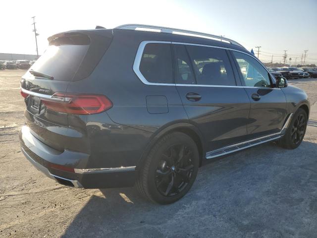 5UXCX4C58KLS38315 - 2019 BMW X7 XDRIVE50I CHARCOAL photo 3