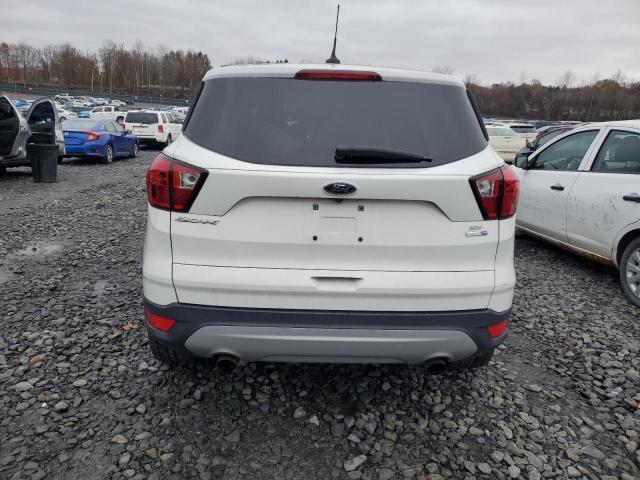 1FMCU9GD1KUA43929 - 2019 FORD ESCAPE SE 白色 照片 6