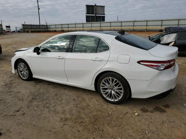 4T1BZ1HK7KU508760 - 2019 TOYOTA CAMRY XSE Ақ фото 2
