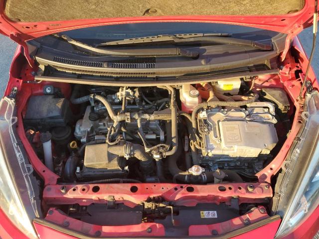 JTDKDTB39J1614241 - 2018 TOYOTA PRIUS C Czerwony zdjęcie 11