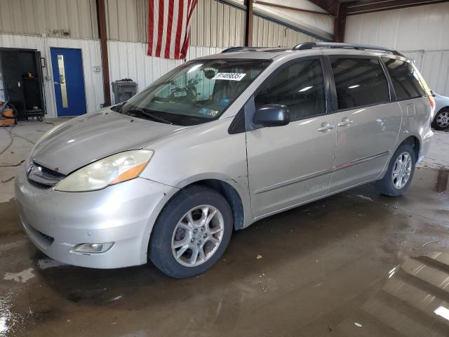 2006 TOYOTA SIENNA XLE, 